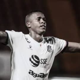 Luto en el balompié: Futbolista fue asesinado durante un tiroteo
