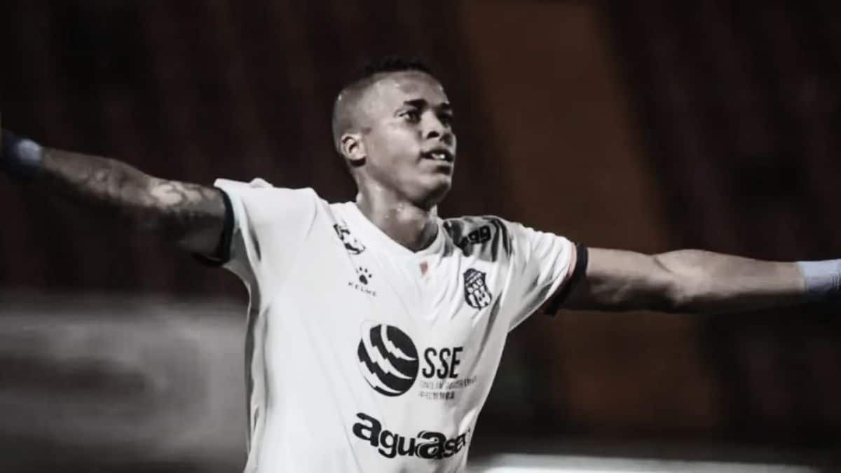 Luto en el balompié: Futbolista fue asesinado durante un tiroteo