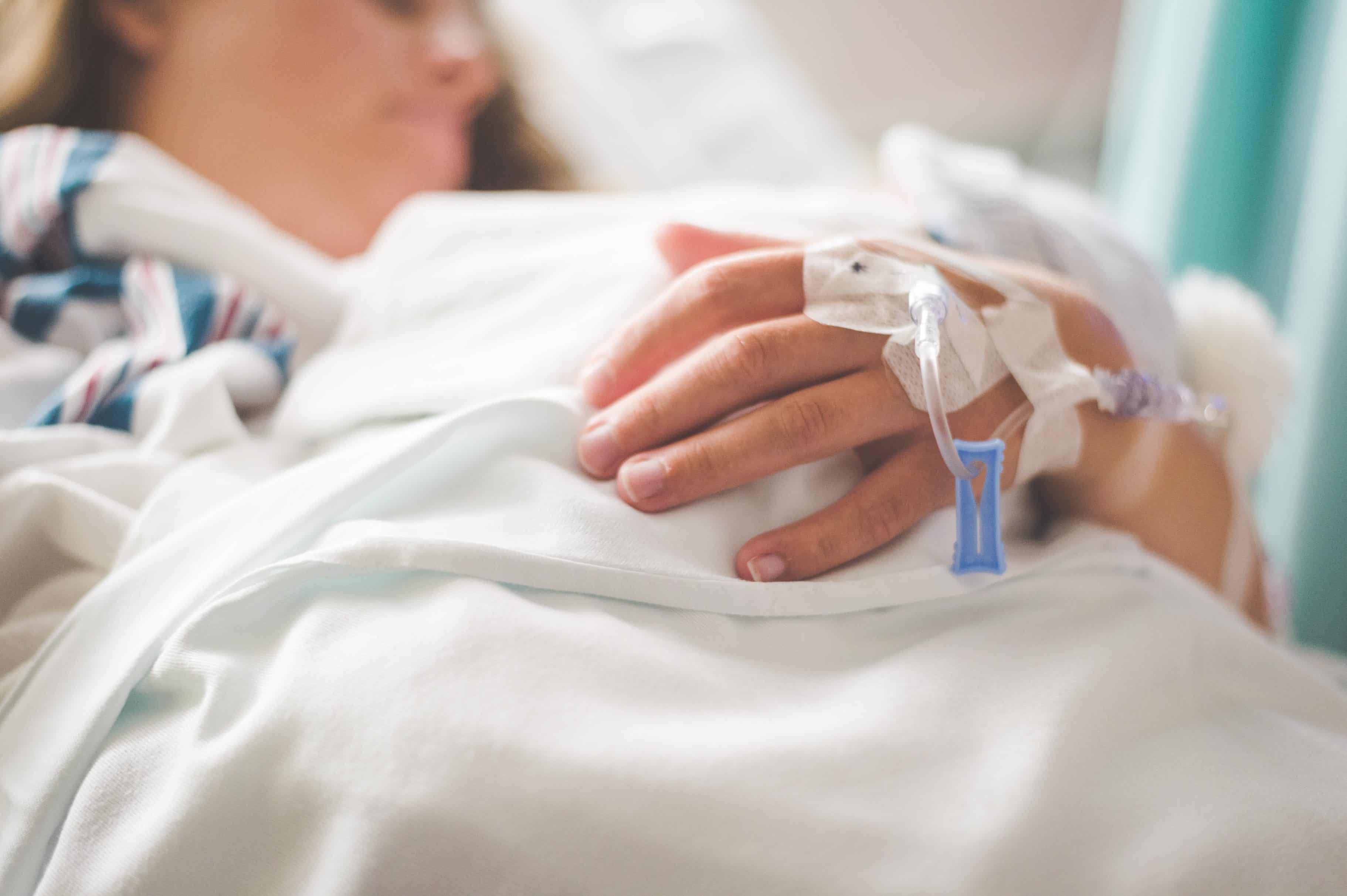 ¿Cómo puede contraer hepatitis A? Aquí se lo contamos