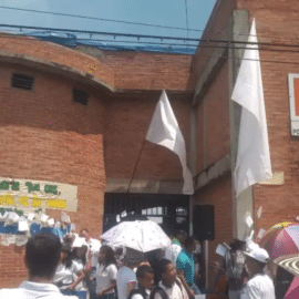 Más de 400 estudiantes no pueden estudiar por combates armados en Corinto, Cauca
