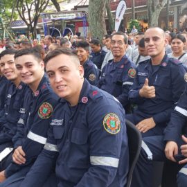 ¡Gracias heróes! Con una misa homenajearon la labor de los Bomberos de Cali