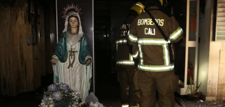 ¿Un milagro? Intacta y sin un rasguño encontraron a una virgen en El Tesoro tras incendio