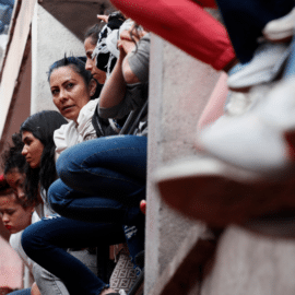 "Volver a empezar": Ley le permitirá salir de las cárceles a madres cabeza de hogar