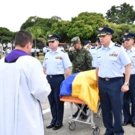 ¡Adiós, héroe! Con un homenaje despidieron al capitán Hanner Sánchez de Cali
