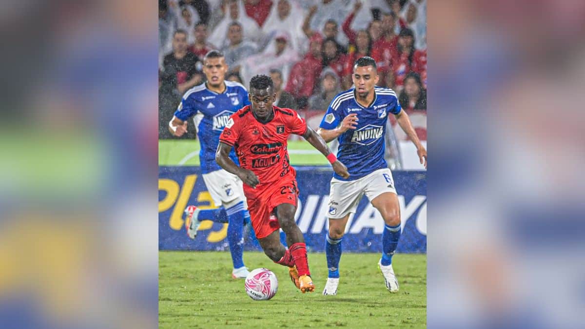Video: El emotivo gesto que tuvo América y Millonarios con Luis Díaz