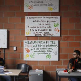 Conozca la fábrica de segundas oportunidades para exreclusos y habitantes de calle