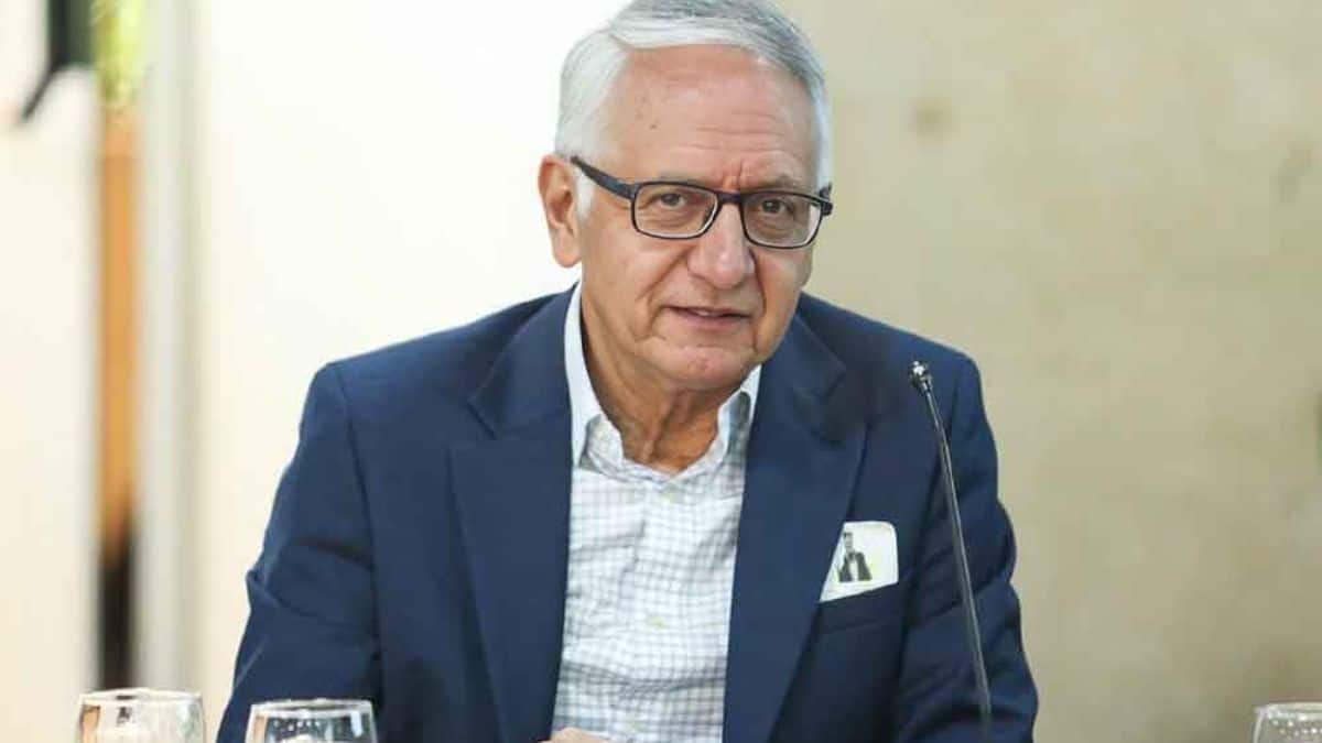 "Cumplen o cumplen": MinSalud a Sanitas sobre entrega de medicamentos