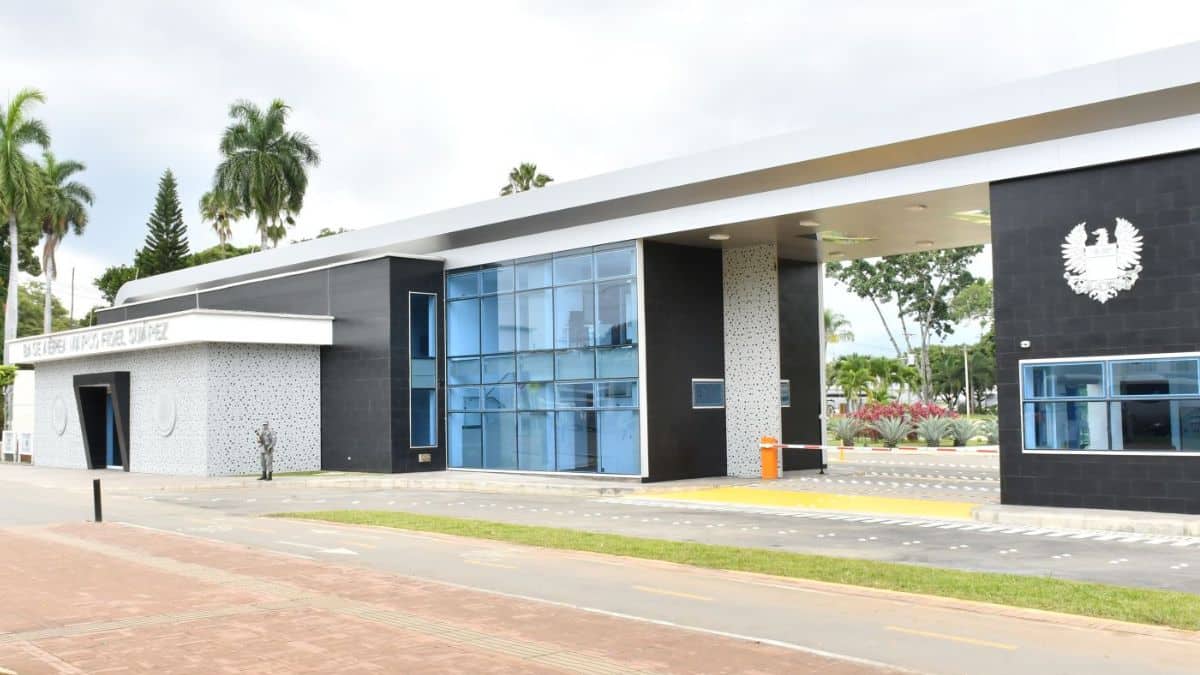 ¿Deberían trasladar la Base Aérea de Cali? Trágico accidente revive el debate