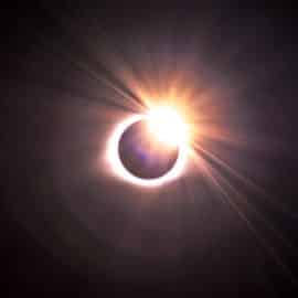 ¡Ojo! Icontec alerta por venta de gafas fraudulentas para ver el eclipse solar