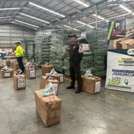¡Les dañaron el diciembre! Policía logró incautar calzado de contrabando en Cali