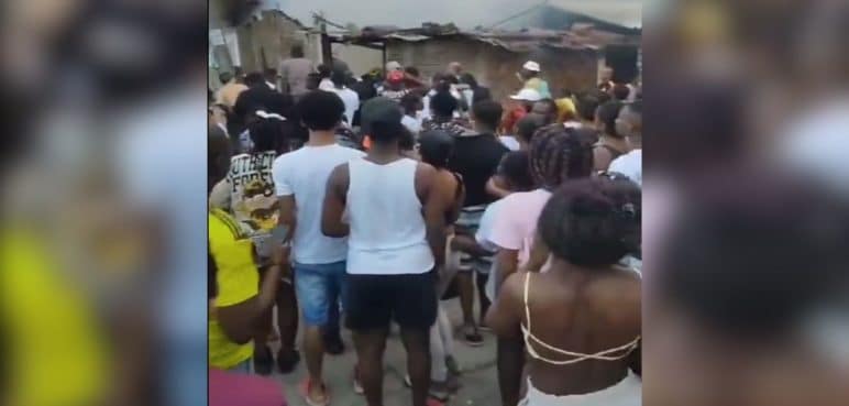 Voraz incendio en el oriente de Cali dejó una persona y su perrito fallecidos