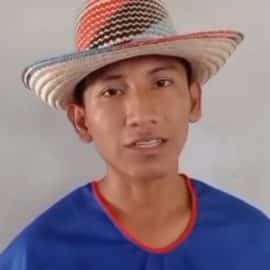 ¡Admirable! Joven indígena wayuu aprendió a hablar 5 idiomas con tutoriales