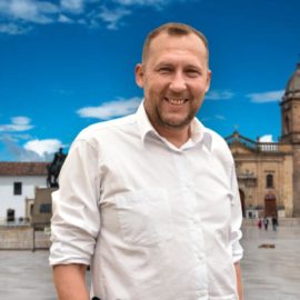 Mikhail Krasnov, el ruso que quería ser alcalde colombiano y lo logró