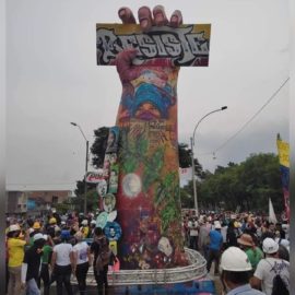 Suspenden a funcionario de Alcaldía por dar licencia a 'Monumento a la Resistencia'