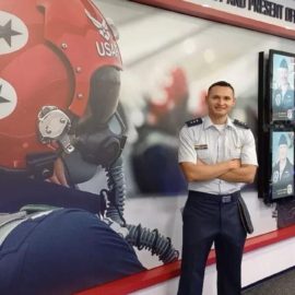 Conozca al héroe: Este era el piloto que evitó una tragedia mayor en Cali