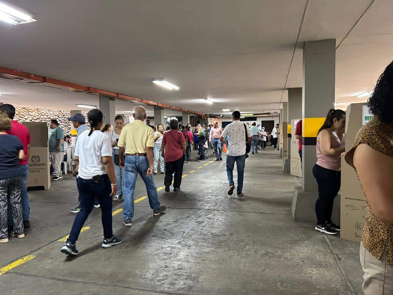 Ciudadana llegó a Cali a votar y no pudo hacerlo: ¿Qué pasó?