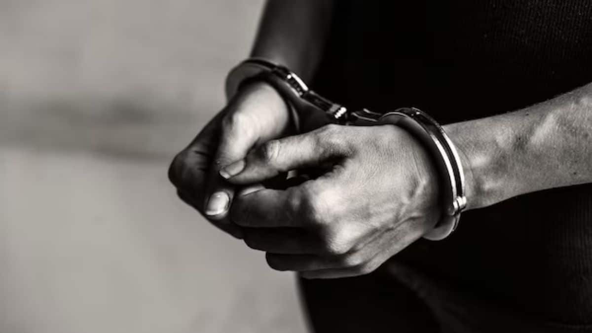 Capturan a dos hombres tras intento de robo en Cali: Uno de ellos resultó herido