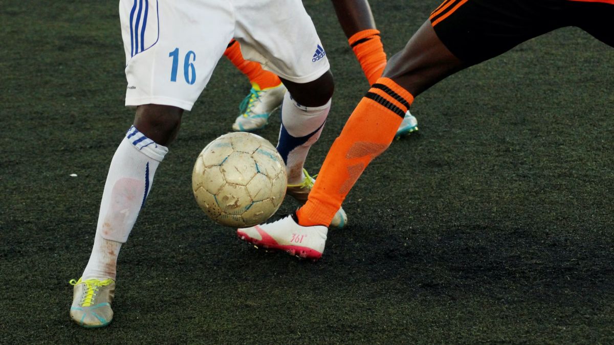 Denuncian presunta contratación ilegal en el fútbol femenino colombiano