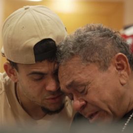 En imágenes: Así fue el emotivo reencuentro entre Luis Díaz y su papá