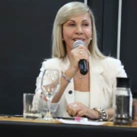 ¿Qué pasará con el Tren de Cercanías? Dilian Francisca busca su financiación