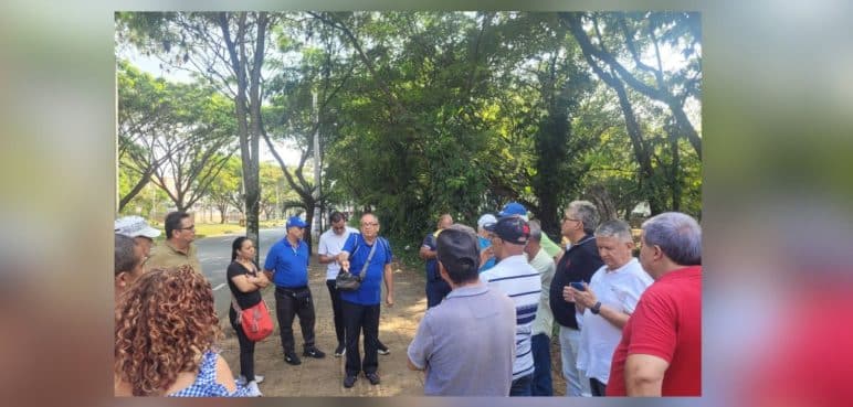 "Pa' fuera": Protestas en el barrio La Hacienda por traslado de las tascas