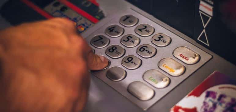 ¡De no creer! MinHacienda aún no recupera los  mil millones que pagó por error