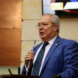 "Hacer lo que le convenga al país": Iván Name sobre los proyectos que se avecinan
