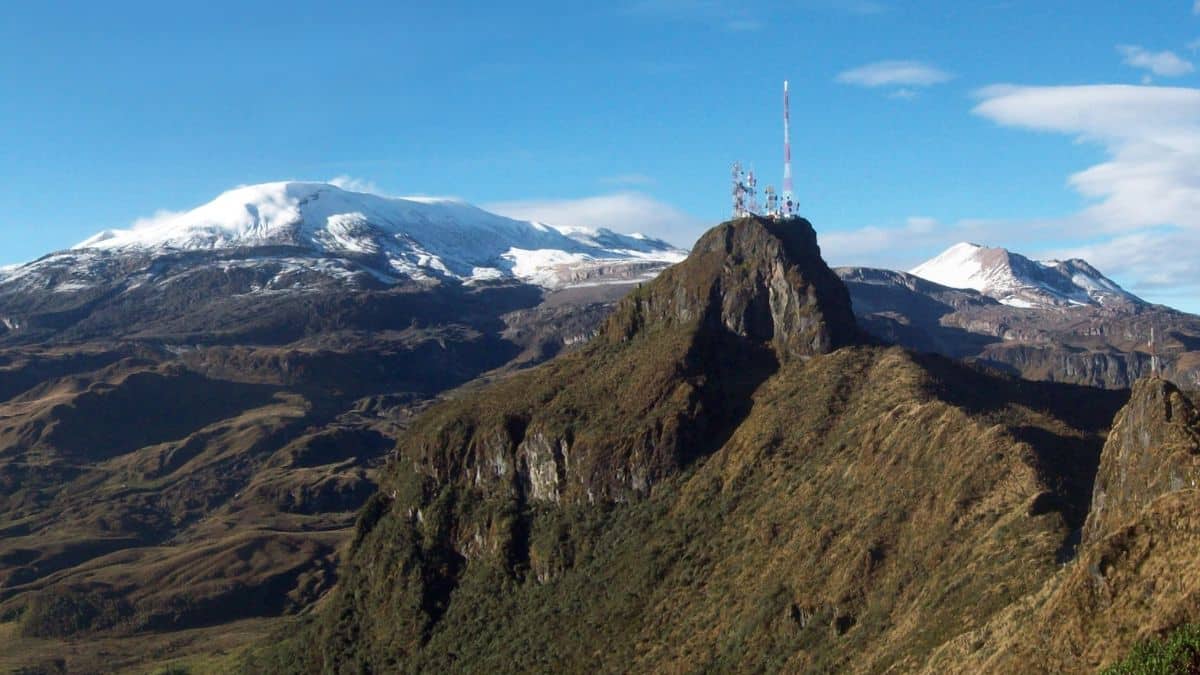 Atención: el volcán Nevado del Ruiz se encuentra en alerta amarilla