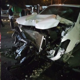 Video: Una camioneta protagonizó fuerte accidente de tránsito en el sur de Cali