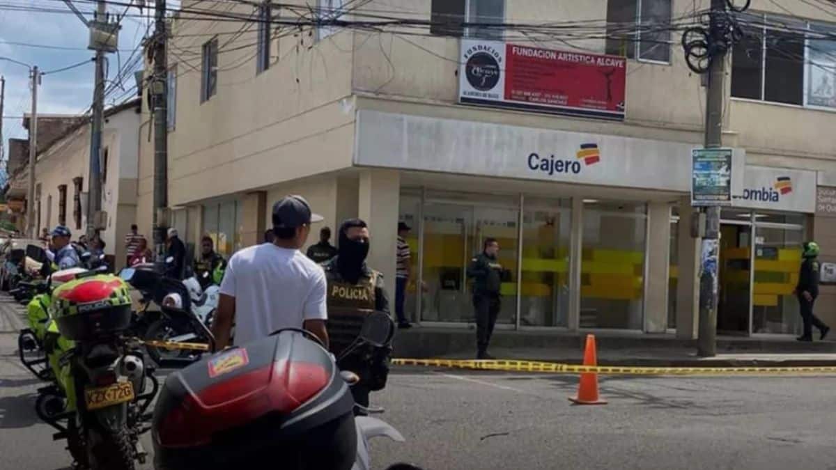 Presidente de Ecuador declaró "conflicto armado interno" tras la toma de un medio