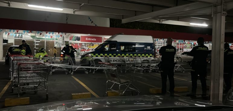 Identifican al hombre que fue asesinado en un atentado sicarial en el sur de Cali