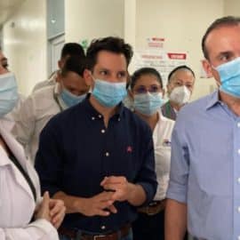 Alejandro Eder visitó varios centros médicos de Cali ¿Qué encontró?