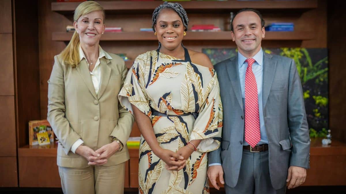 "A camellar con amor por Cali": Johana Caicedo, nueva secretaria de Paz