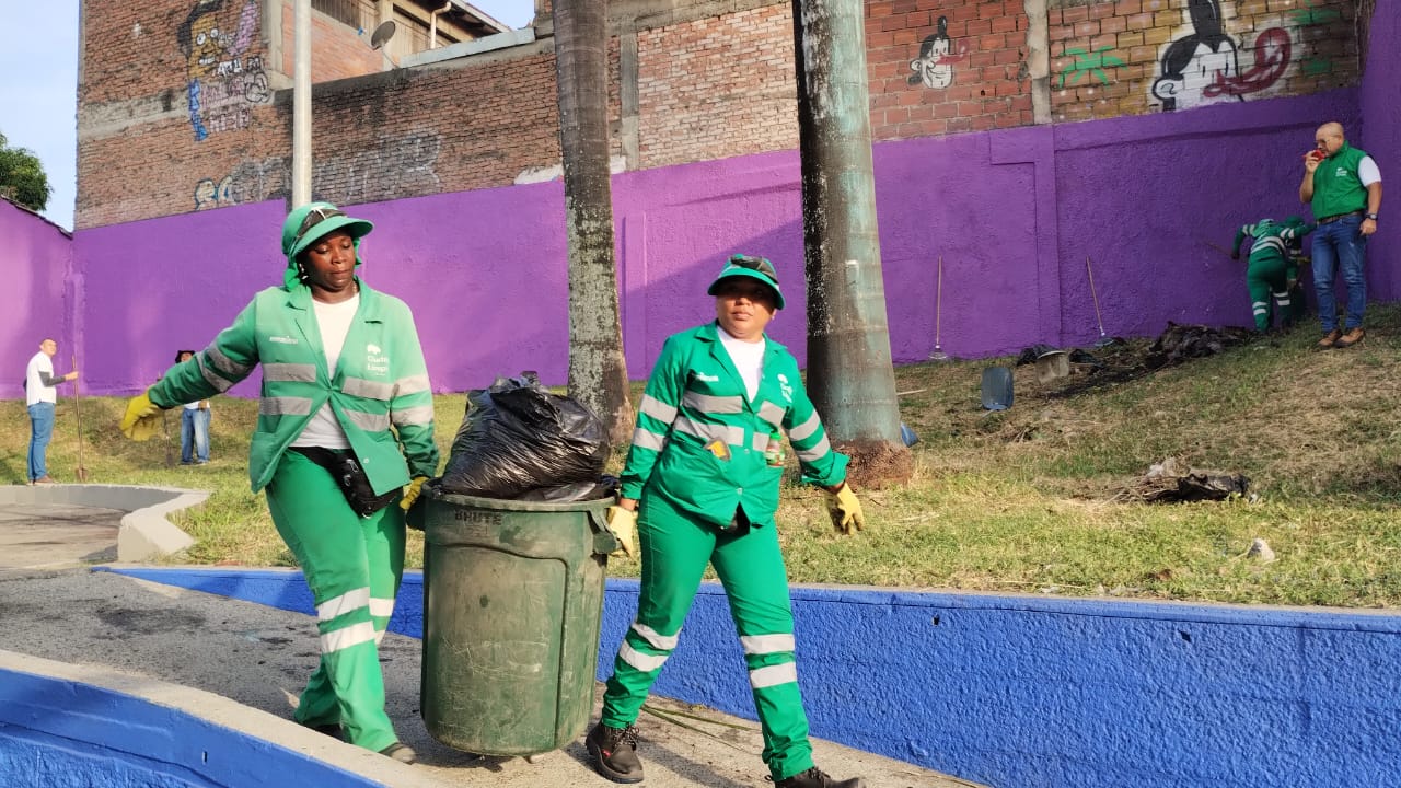 La Galería Santa Elena, punto de crítico de basuras en Cali