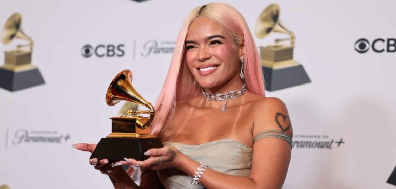 'Contigo', la nueva canción con la que Karol G celebró su cumpleaños 33