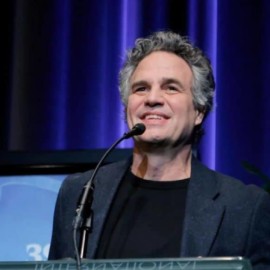 Alejandro Eder invita a Mark Ruffalo para ser parte de COP16