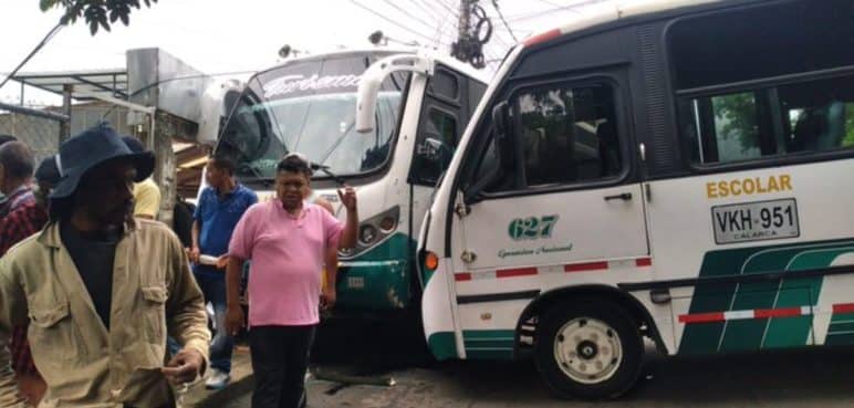 Video: Tres heridos en accidente de tránsito en el sector de Montebello