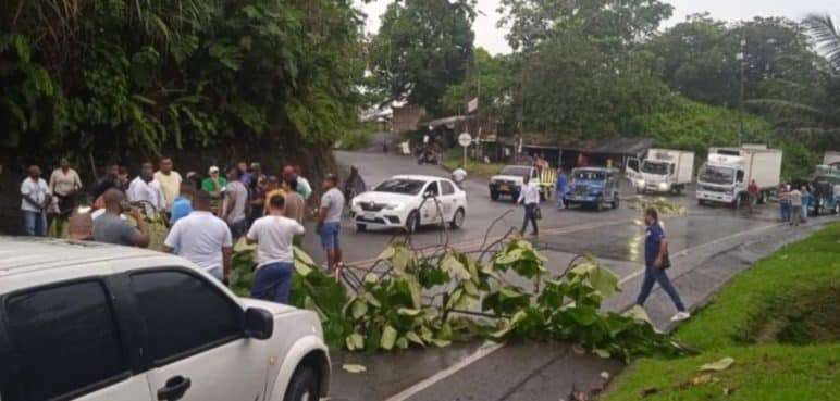 ¡Atención! Reportan bloqueos en la vía Buga – Buenaventura