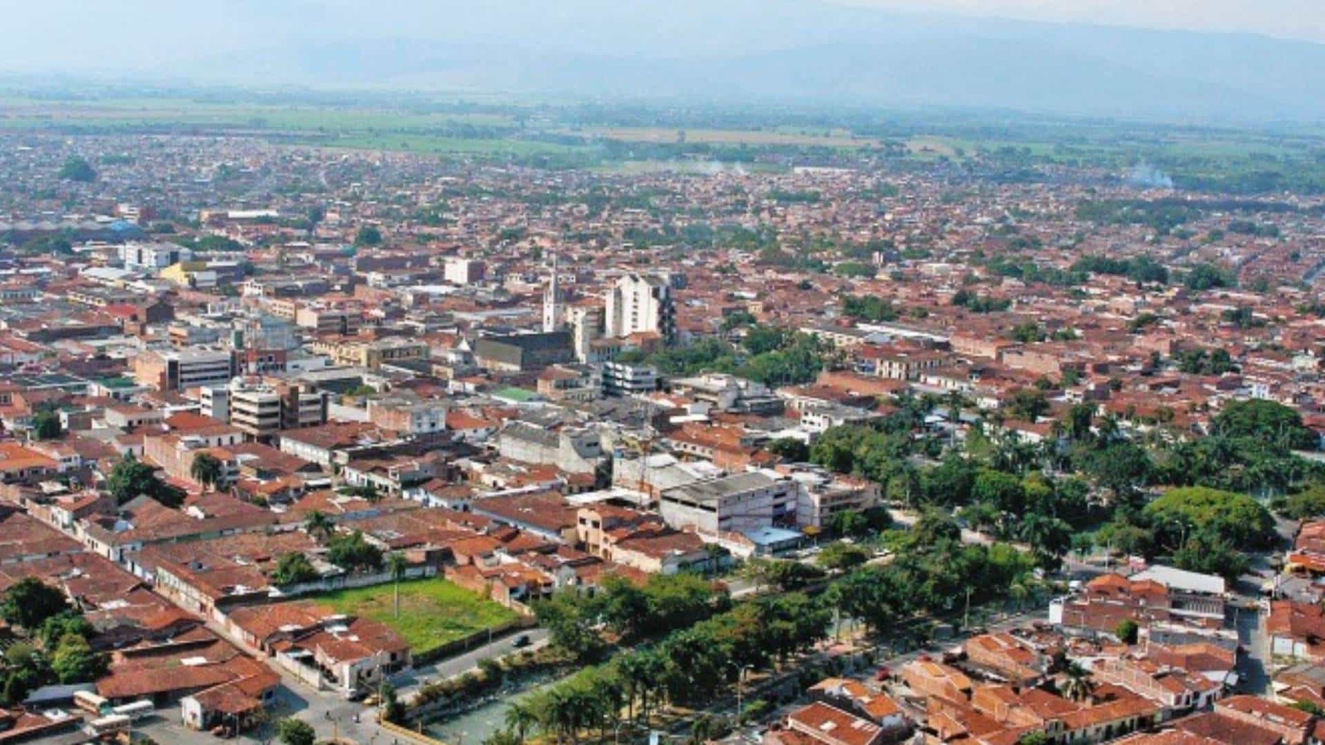 Gobernadora del Valle se reunió con comandante de Estados Unidos: Este es el balance