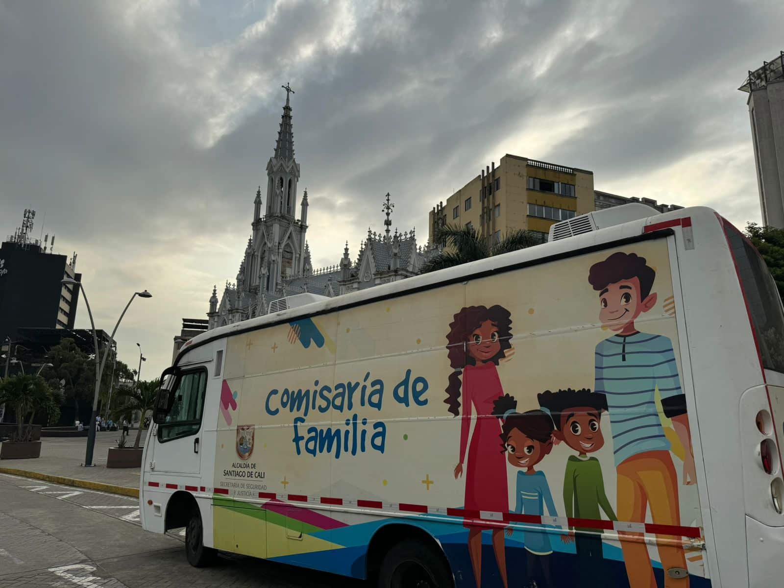 Rutas de atención móvil estarán en barrios de Cali para prevenir violencia de género