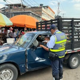 Realizan operativos en la galería Santa Helena en Cali