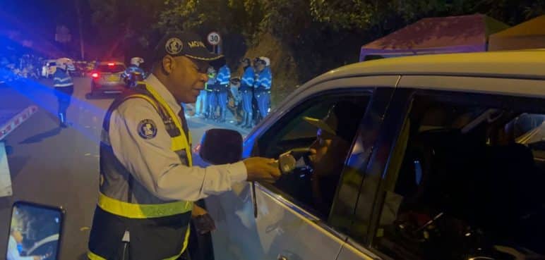 Más de 40 vehículos inmovilizados tras operativo de control en el kilómetro 18