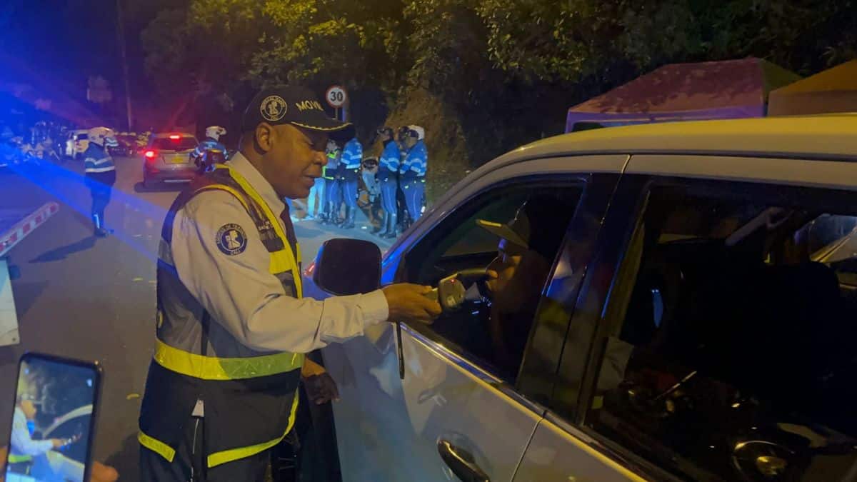 Más de 40 vehículos inmovilizados tras operativo de control en el kilómetro 18