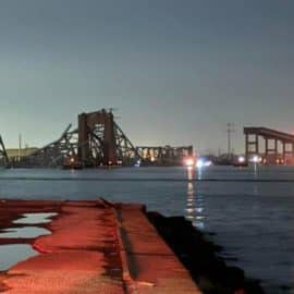 Video: Puente en Baltimore (EE.UU.) colapsó tras el impacto de un buque carguero