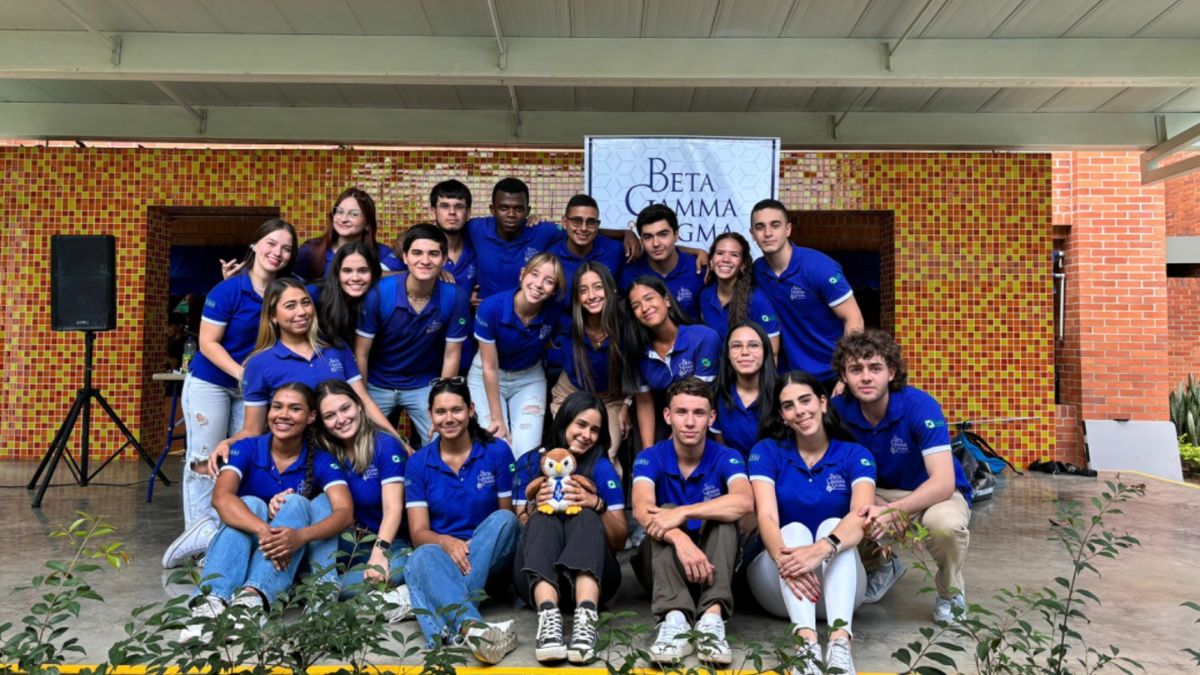 Cierran colegio en Cali con más de 90 años de historia