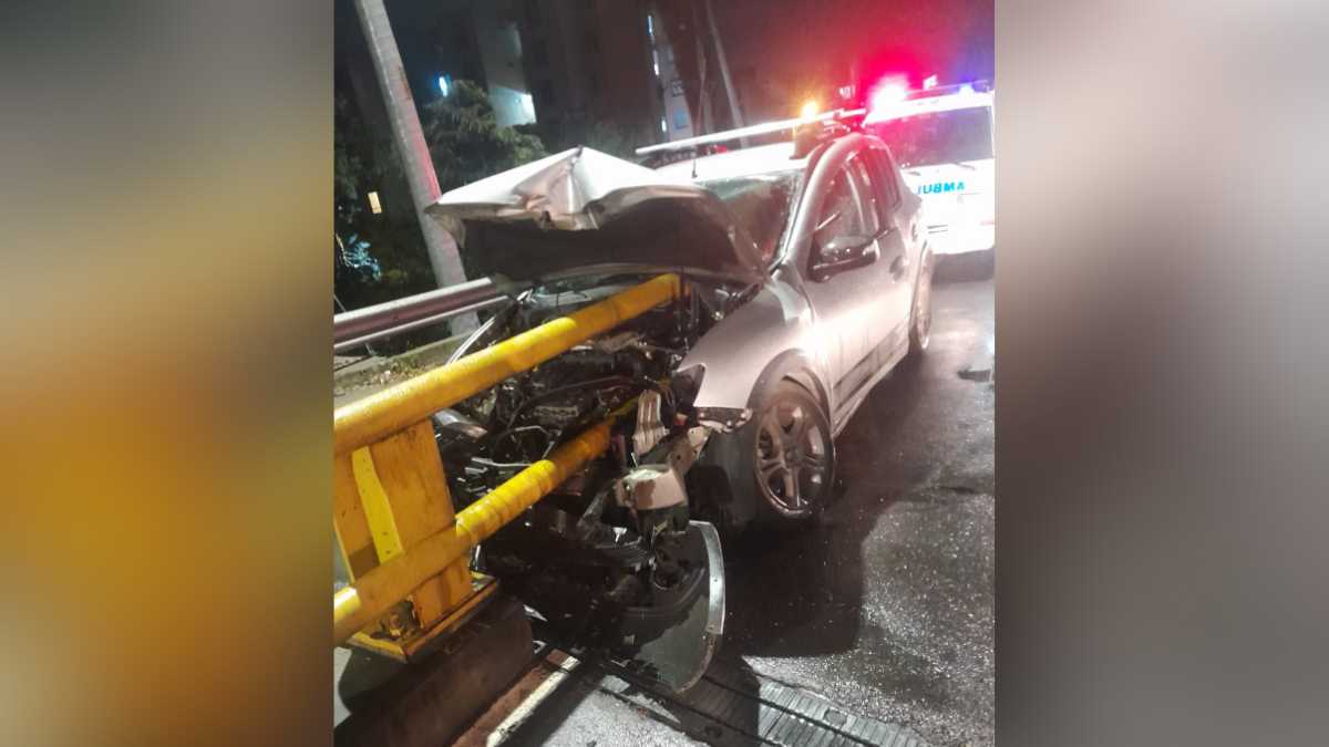 Nuevo accidente en el puente de Bochalema: Vehículo chocó contra baranda