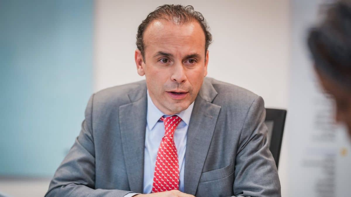 ¿Cómo avanza la recuperación de la malla vial en Cali? Alejandro Eder responde