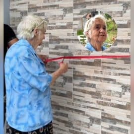 Abuelita tiktoker cumple sueño de comprar casa gracias a videos en redes sociales