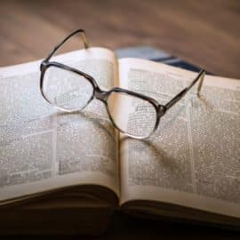 ‘Las medidas del engaño’, primer libro del periodista Yefferson Ospina