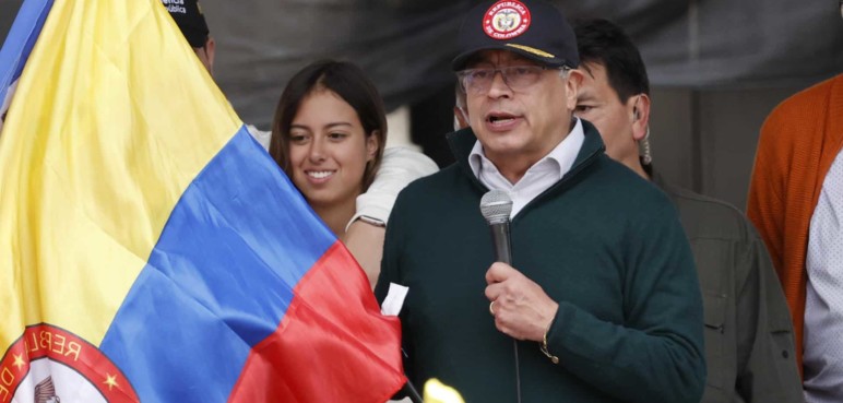 "La democracia está en emergencia": Petro tras ponencia del CNE